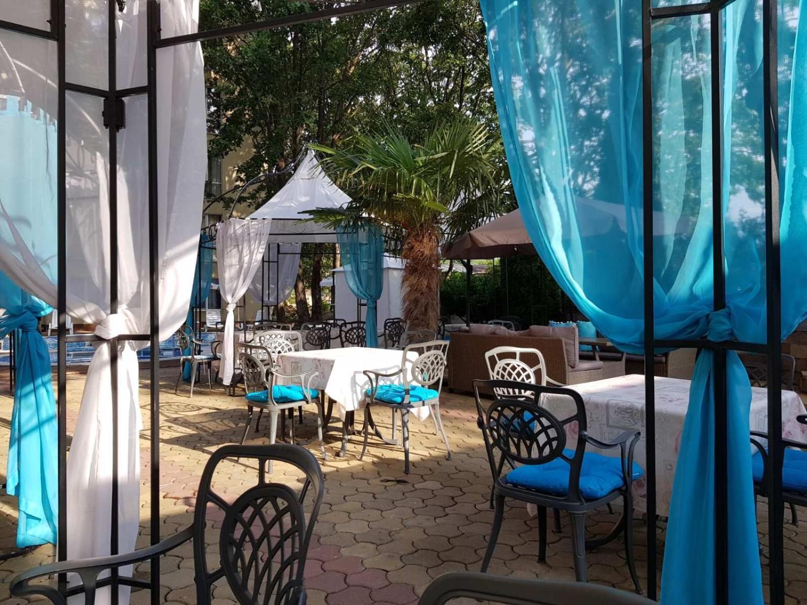 Sunrise Hotel Primorsko Exterior photo